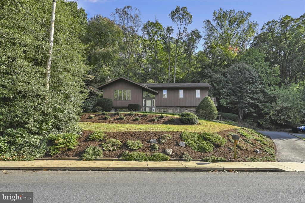 Photo of 331 Spring Garden Street, EPHRATA, PA 17522 (MLS # PALA2079178)