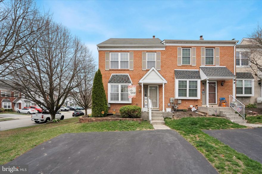 Step into this beautifully maintained end-unit home, offering 2 bedrooms, 1.5 baths, and a finished basement. The bright living room welcomes you with gorgeous flooring, neutral walls  and a bay window. The adjacent dining area flows into a well-appointed kitchen with modern appliances, granite countertops,  ample counter space, and seating for two.  A cozy family room with a wood burning fireplace provides flexibility—perfect as a playroom, home office, or retreat as well. Step through sliding doors onto a custom deck, ideal for morning coffee or summer gatherings. The beautiful yard  is ready for outdoor enjoyment. Upstairs, two oversized bedrooms share a stylish Jack-and-Jill bath with an incredible amount of closet space. The finished lower level offers endless possibilities—game room, movie lounge, or guest space—plus a laundry area and extra storage.
Located in a pet-friendly community with low-maintenance living, this home is move-in ready. Schedule your private showing today!