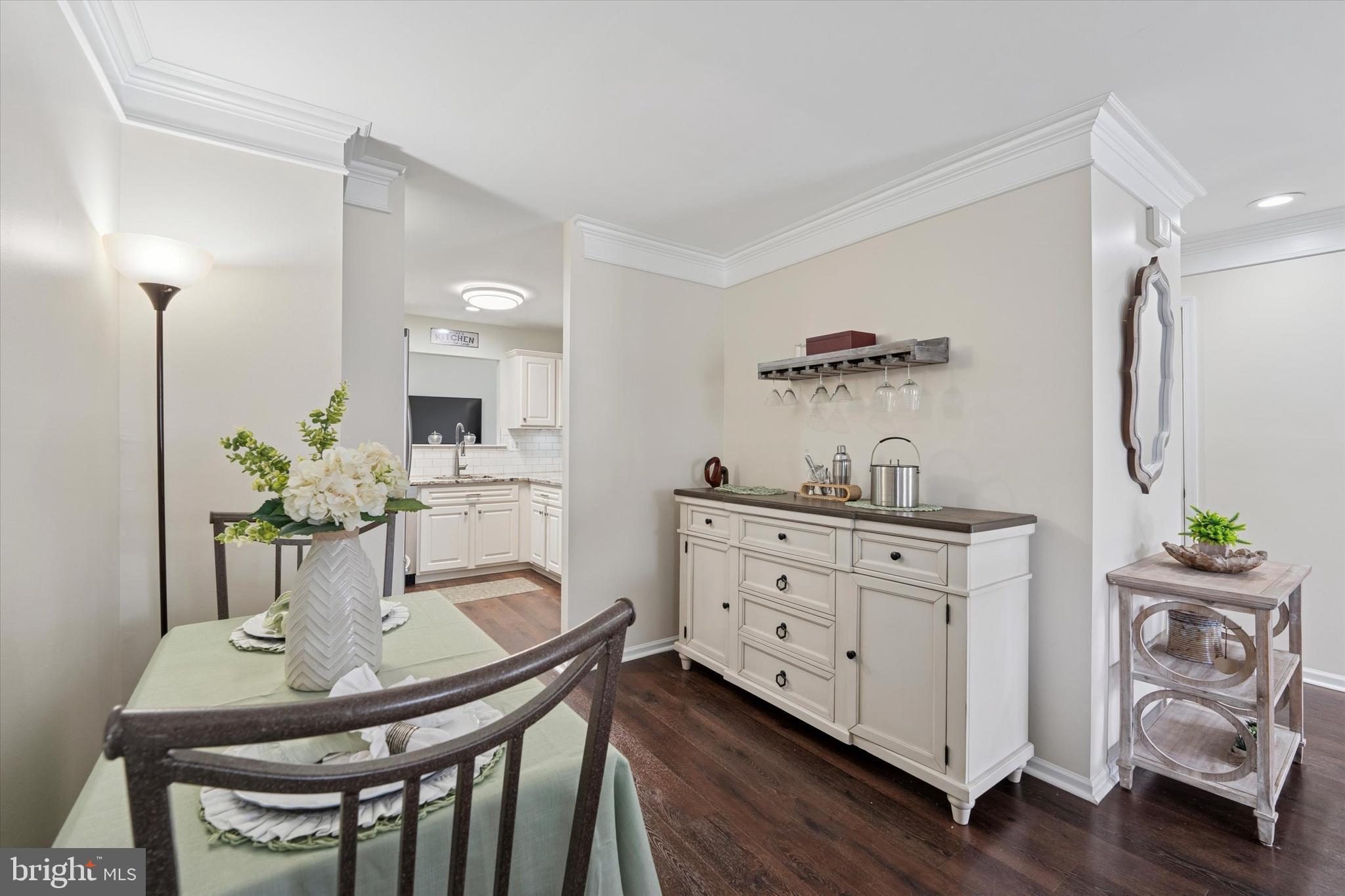 REGENTS PARK - Residential