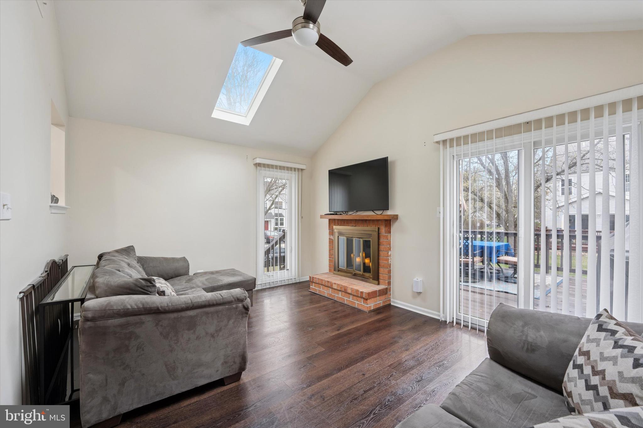 REGENTS PARK - Residential