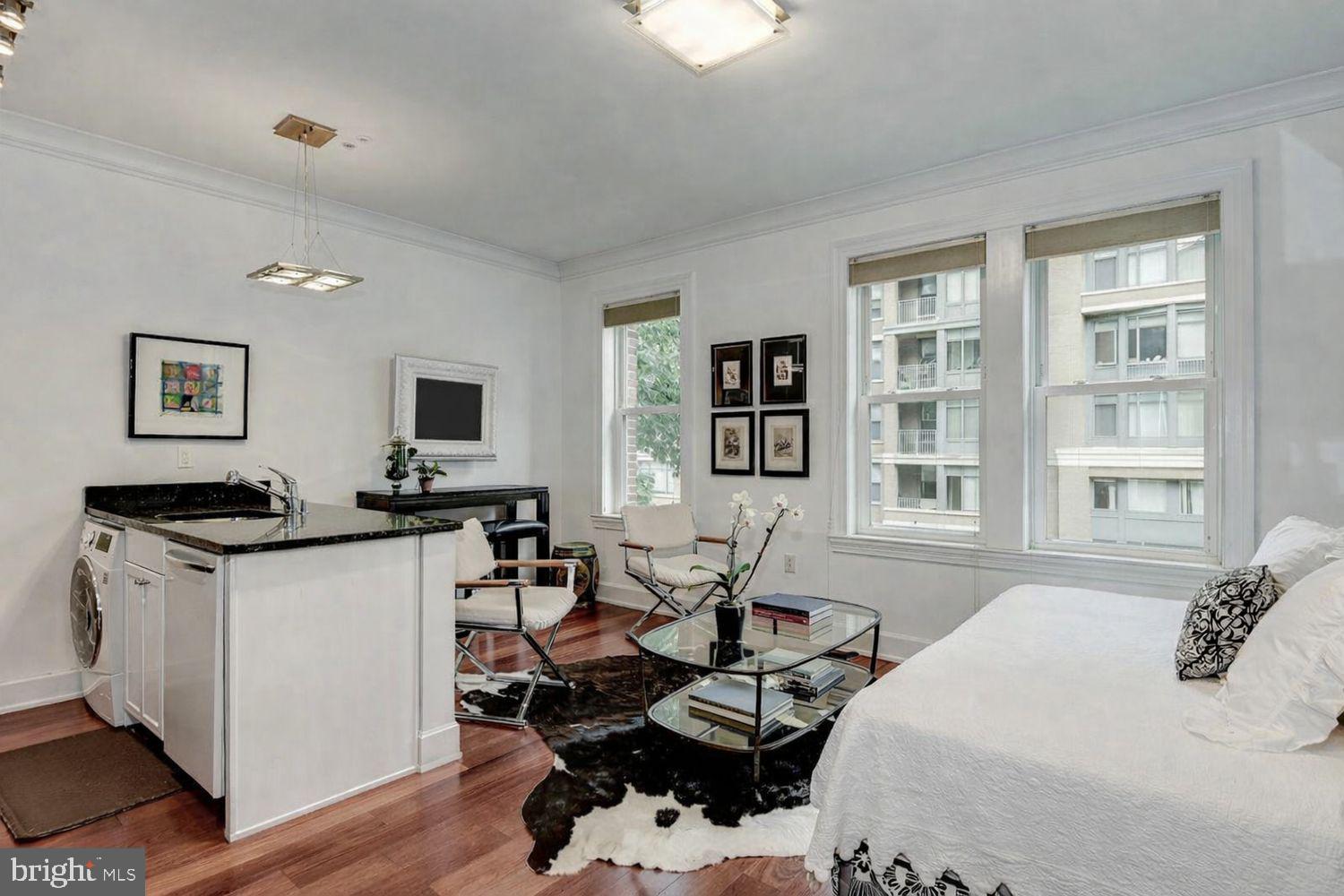 1121 24TH STREET NW 209