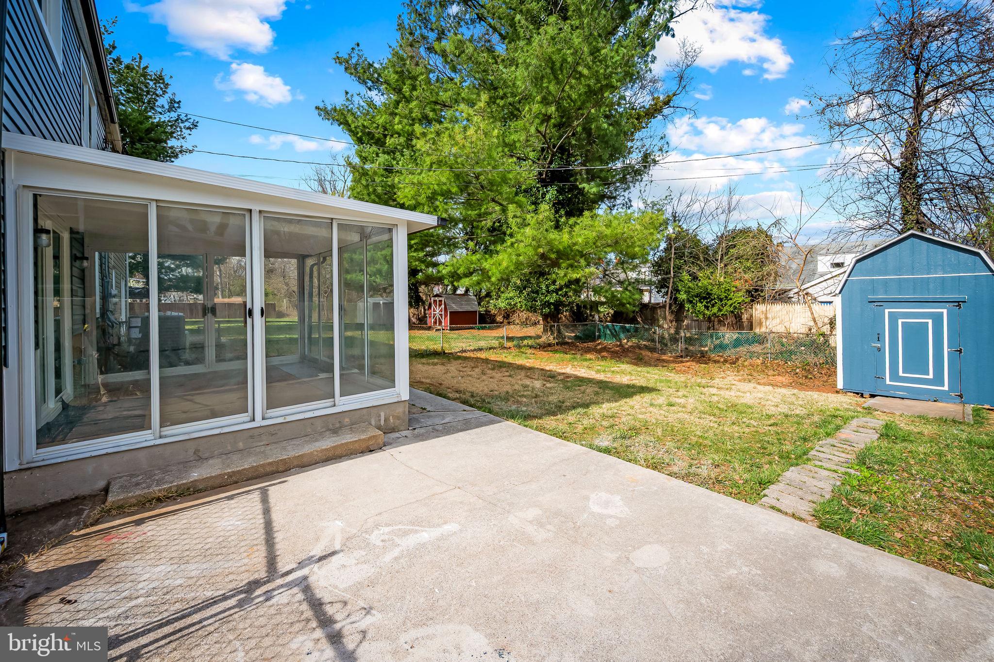 ROCKDALE - Residential