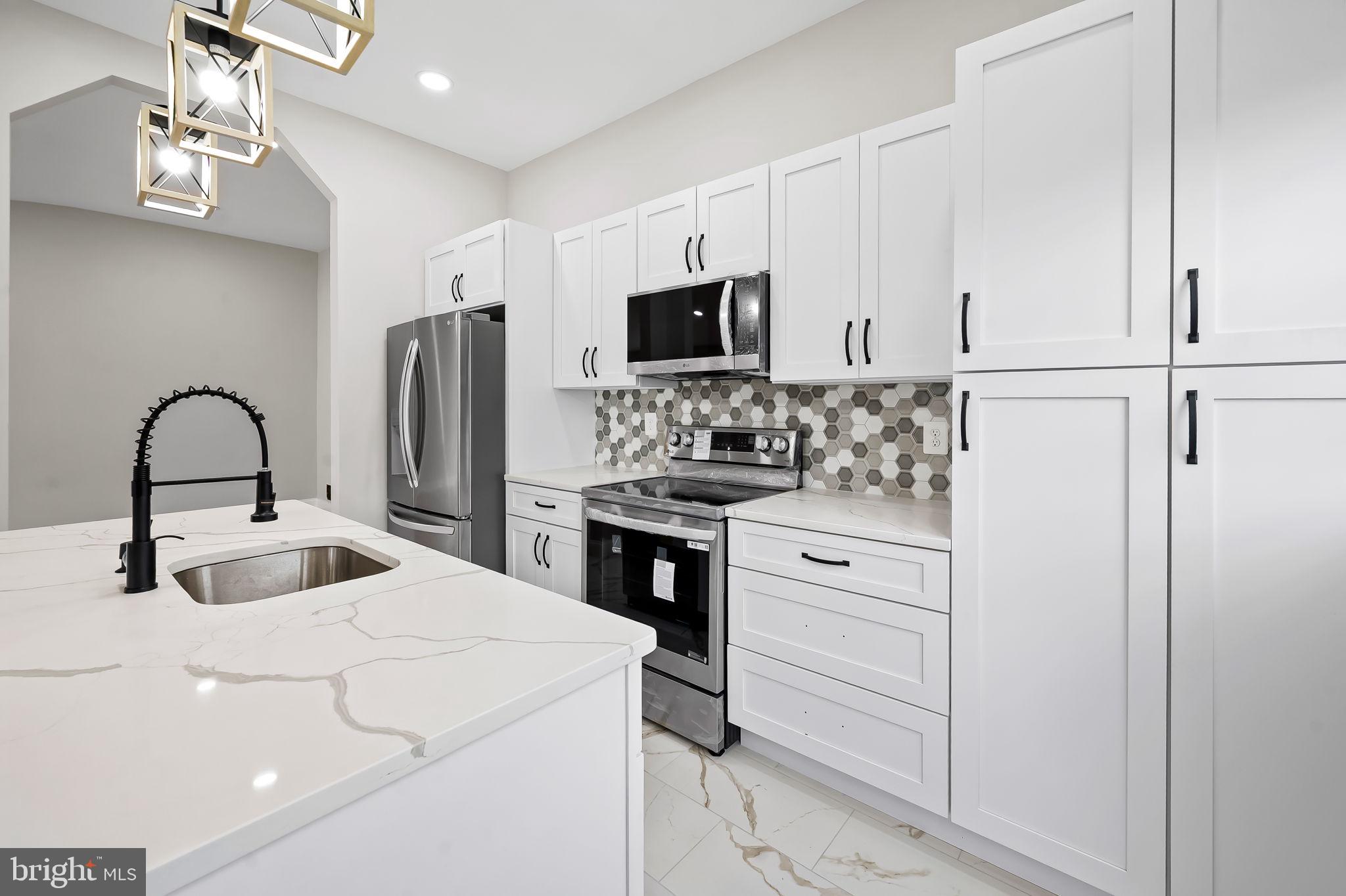 ROCKDALE - Residential