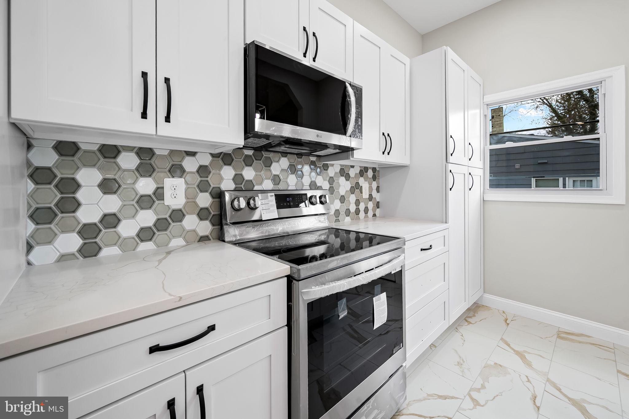 ROCKDALE - Residential