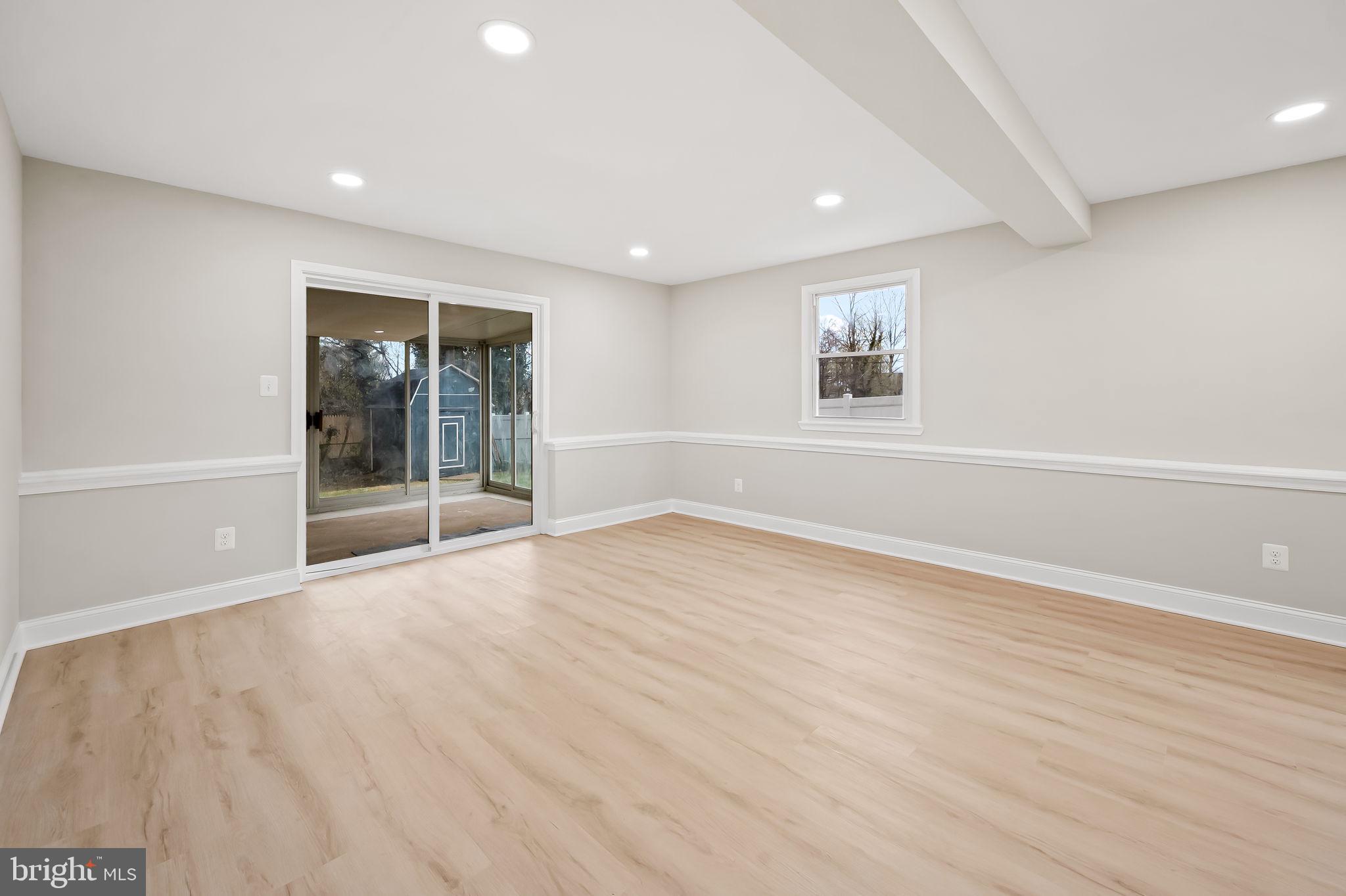 ROCKDALE - Residential