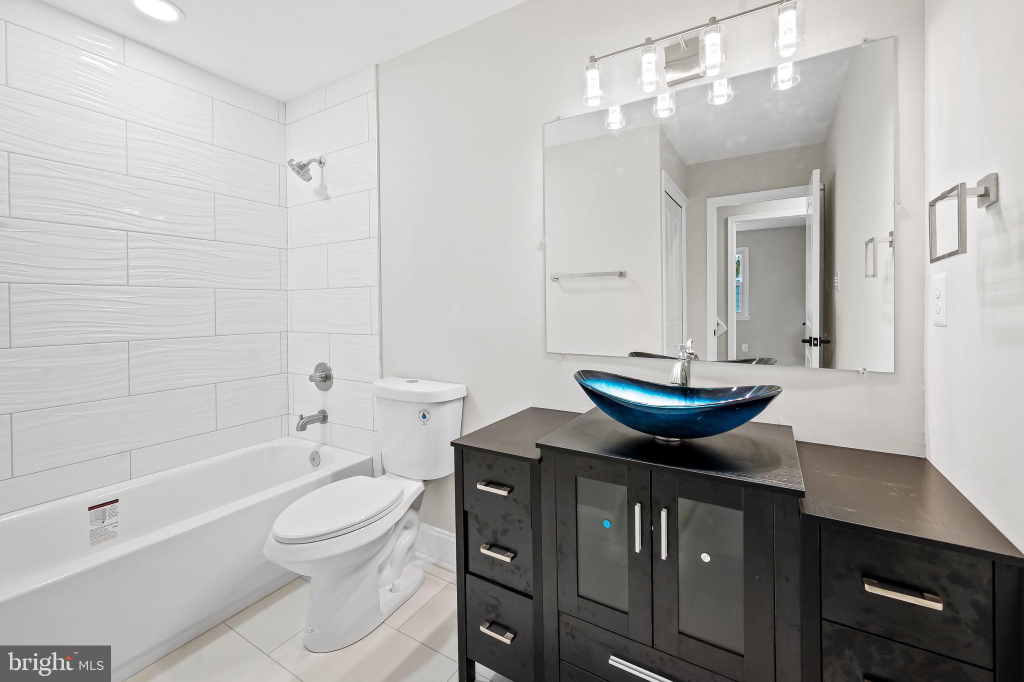 ROCKDALE - Residential