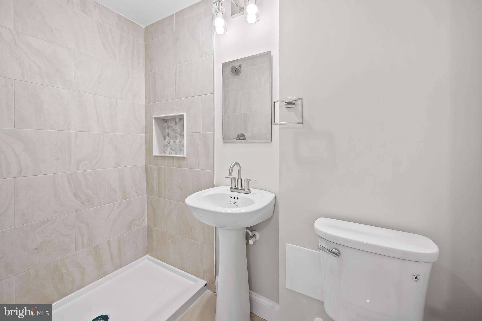 ROCKDALE - Residential