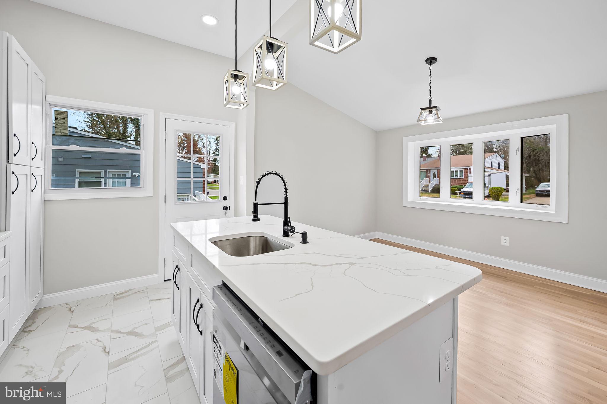 ROCKDALE - Residential