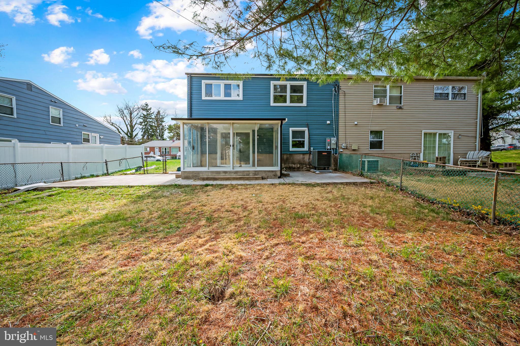 ROCKDALE - Residential