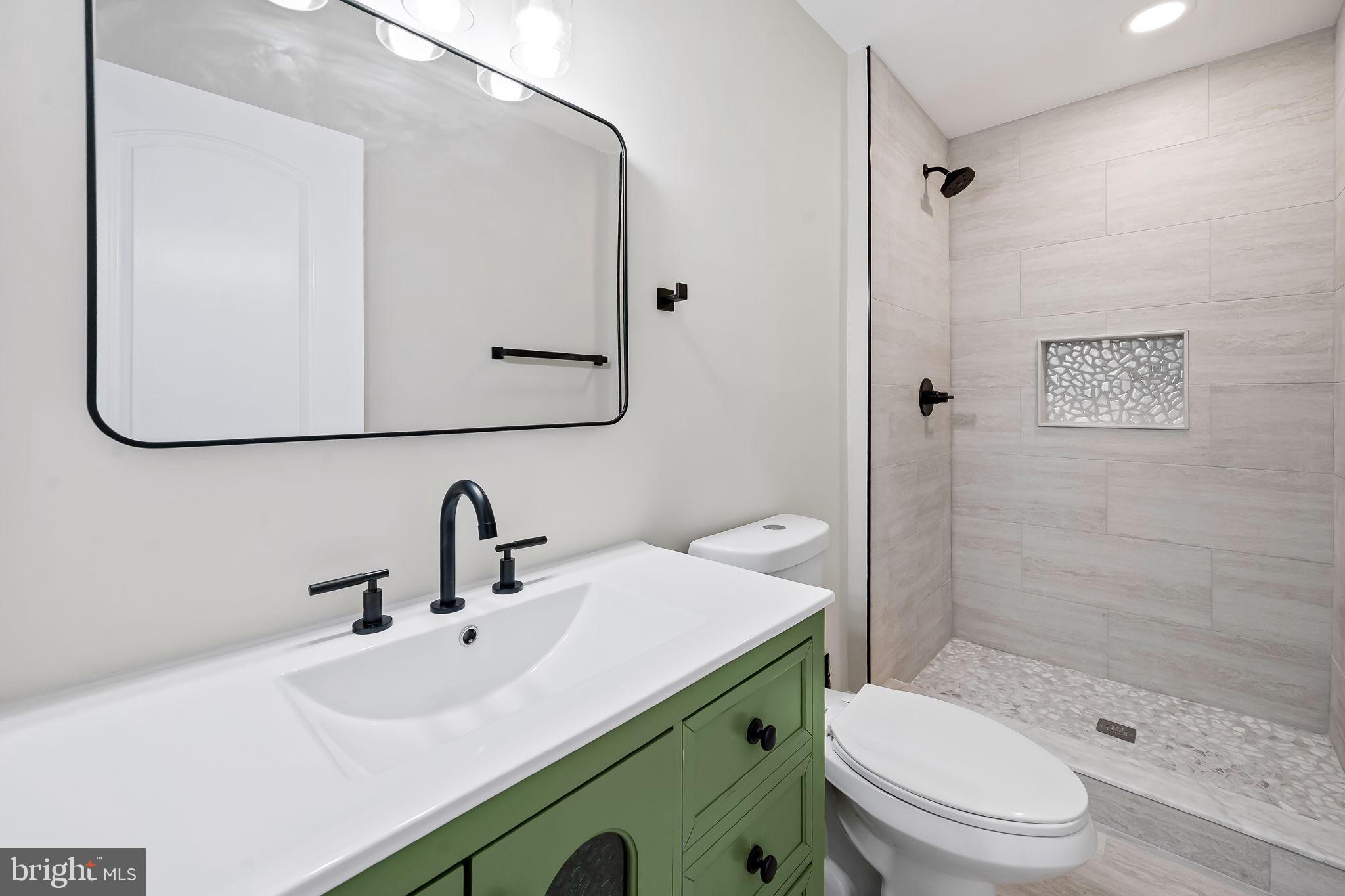 ROCKDALE - Residential