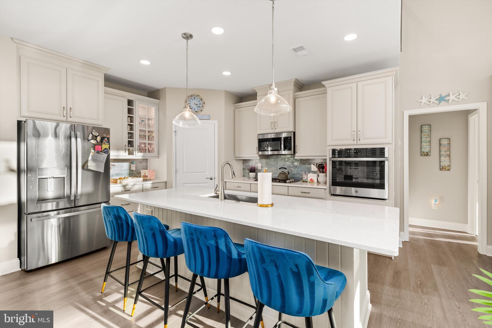 BAYSIDE - Residential