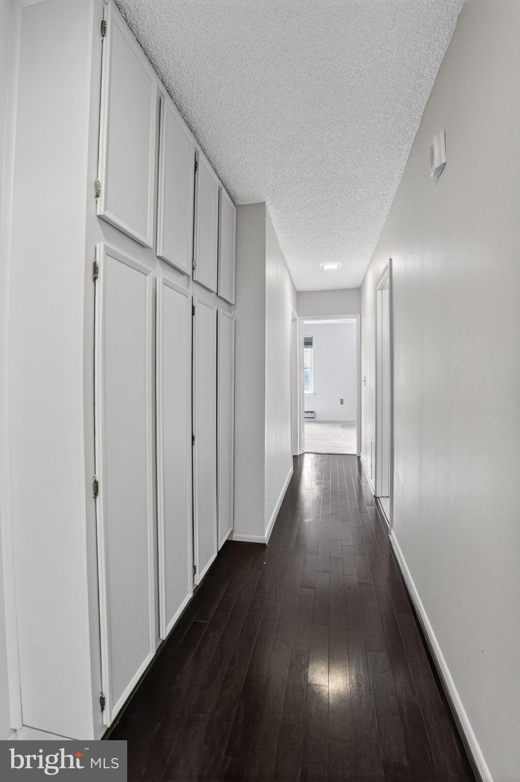 LEISURE WORLD - Residential