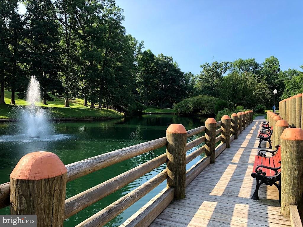LEISURE WORLD - Residential