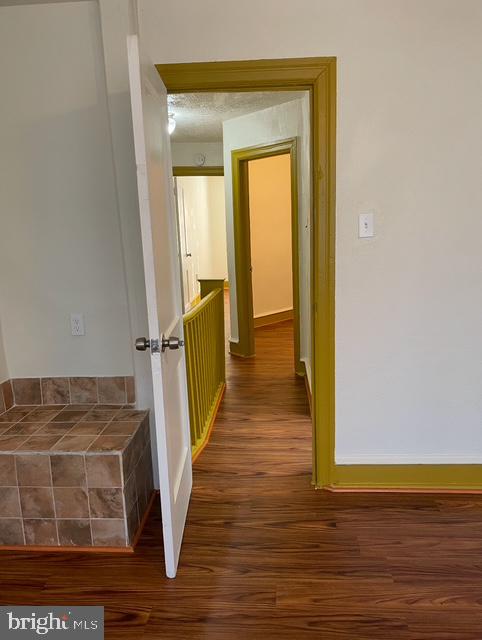 WEST OAK LANE - Residential