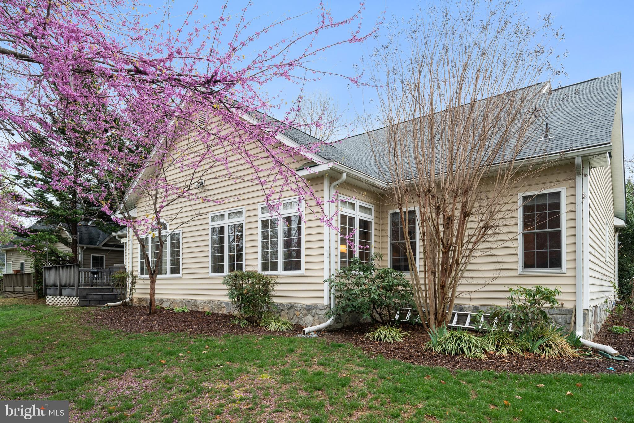 SOMERSET - Residential