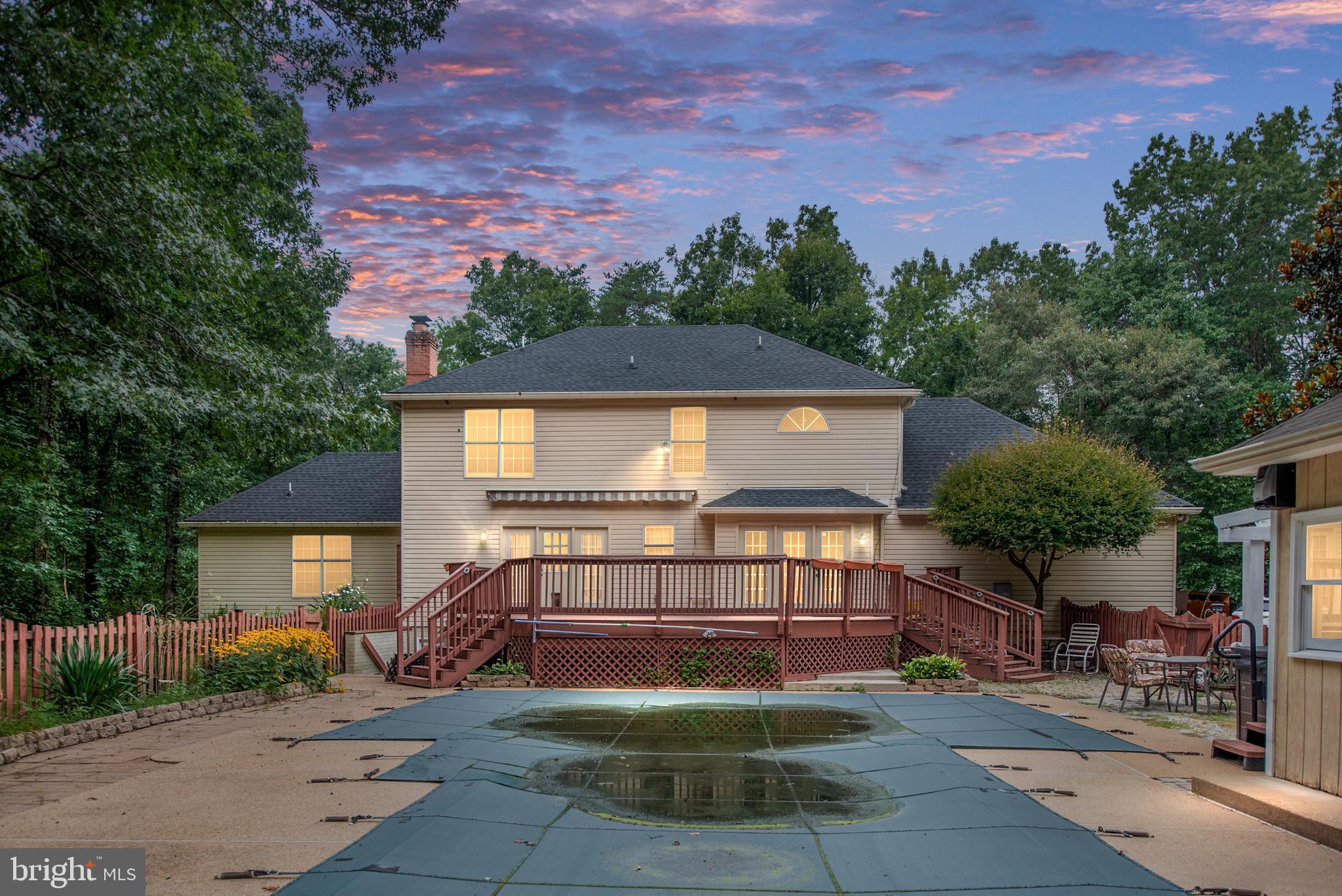 8107 WATERFORD DRIVE