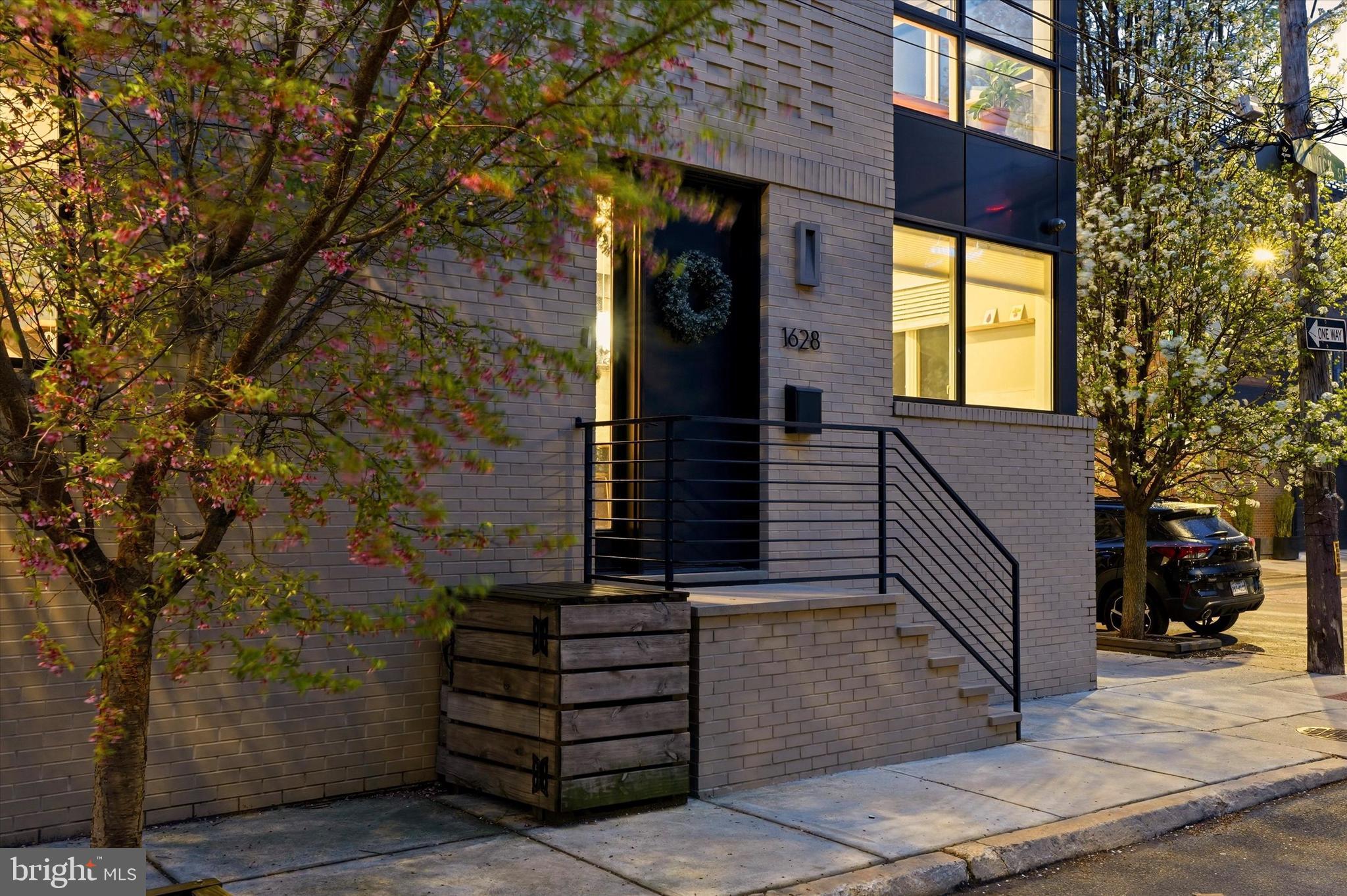 GRADUATE HOSPITAL - Residential