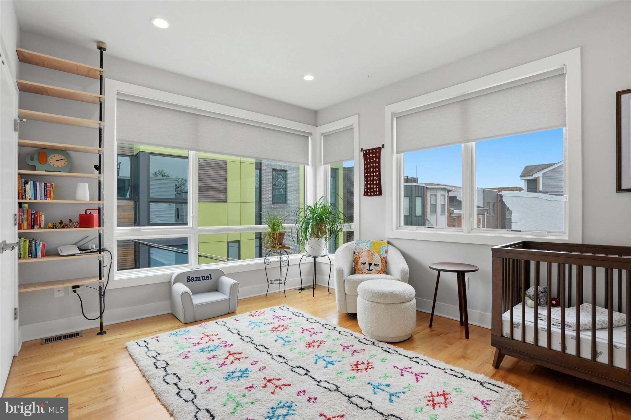 GRADUATE HOSPITAL - Residential