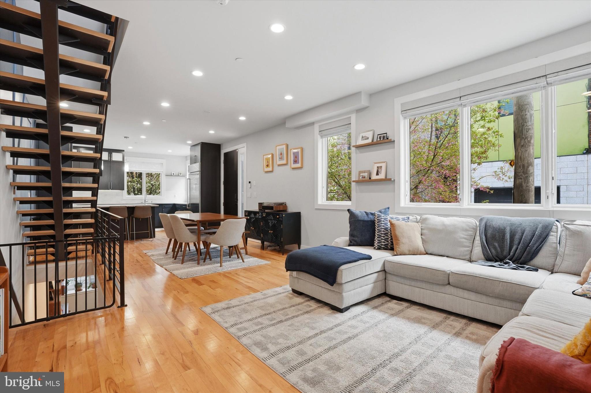 GRADUATE HOSPITAL - Residential