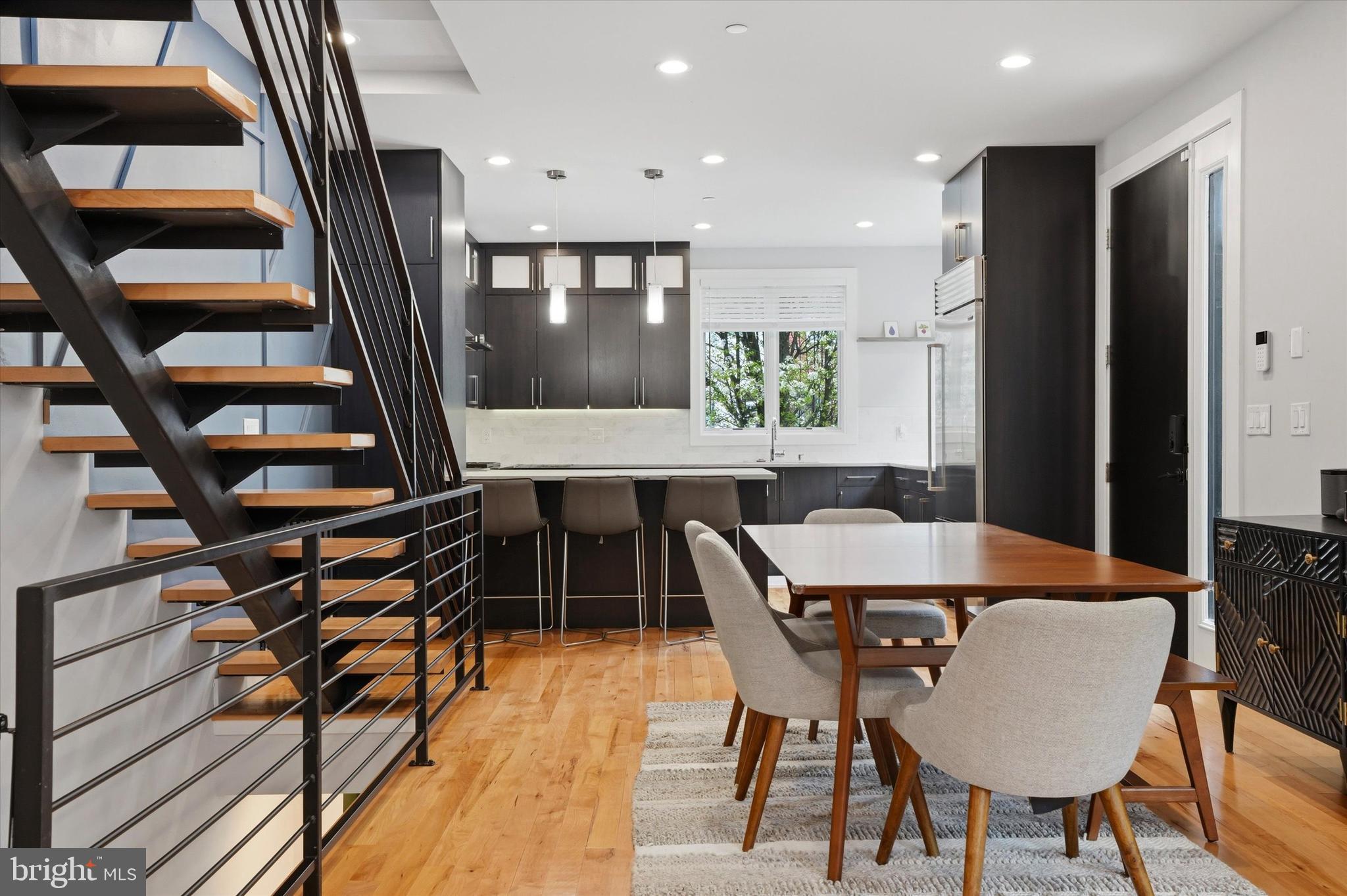 GRADUATE HOSPITAL - Residential