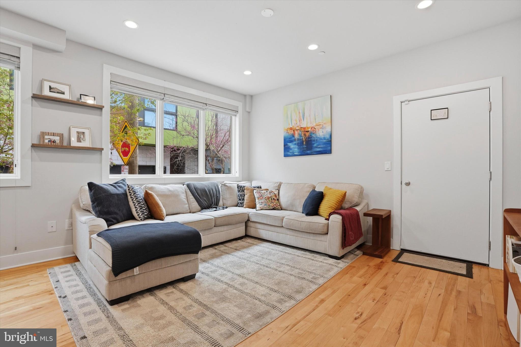 GRADUATE HOSPITAL - Residential