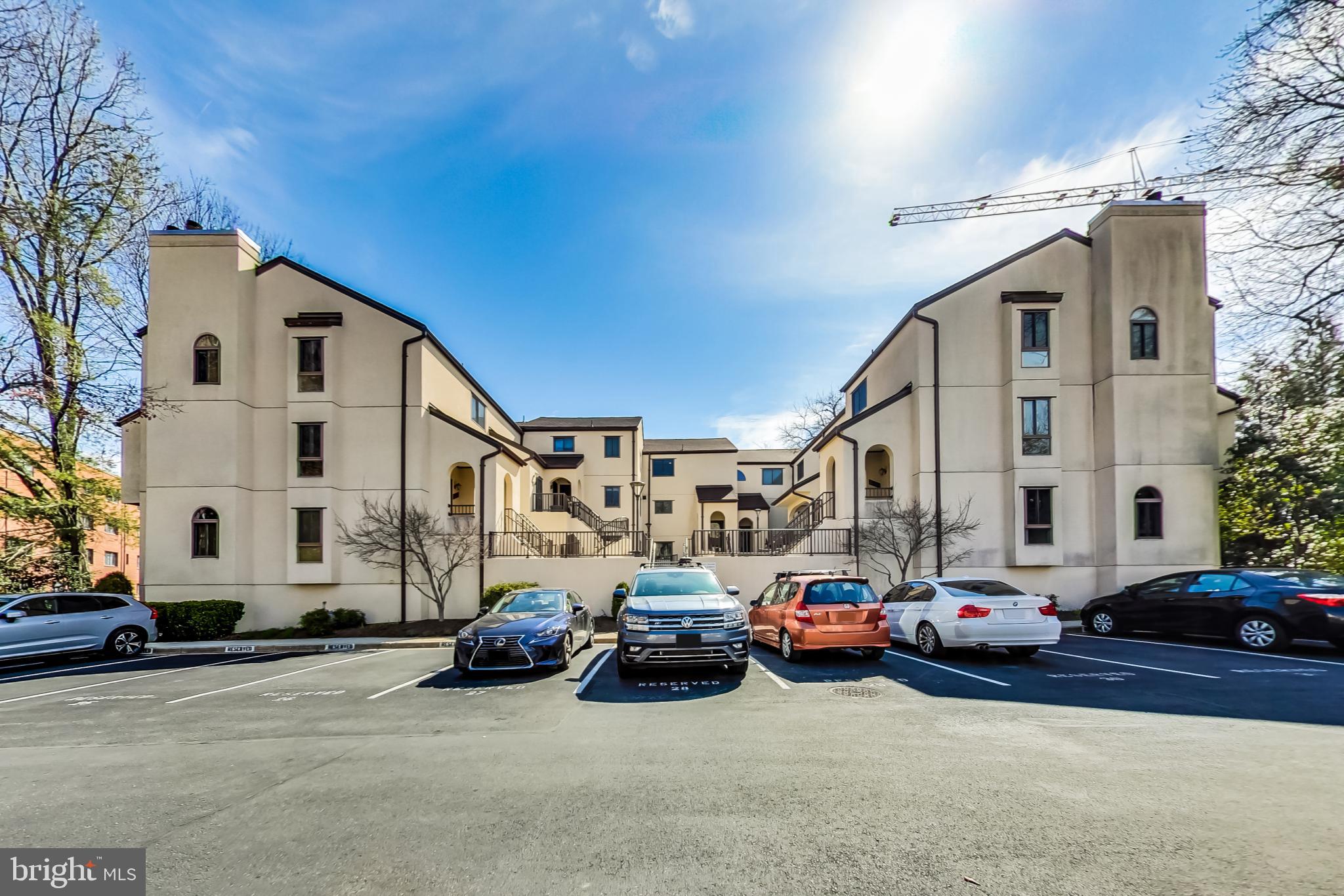 CITY COMMONS - Residential Lease