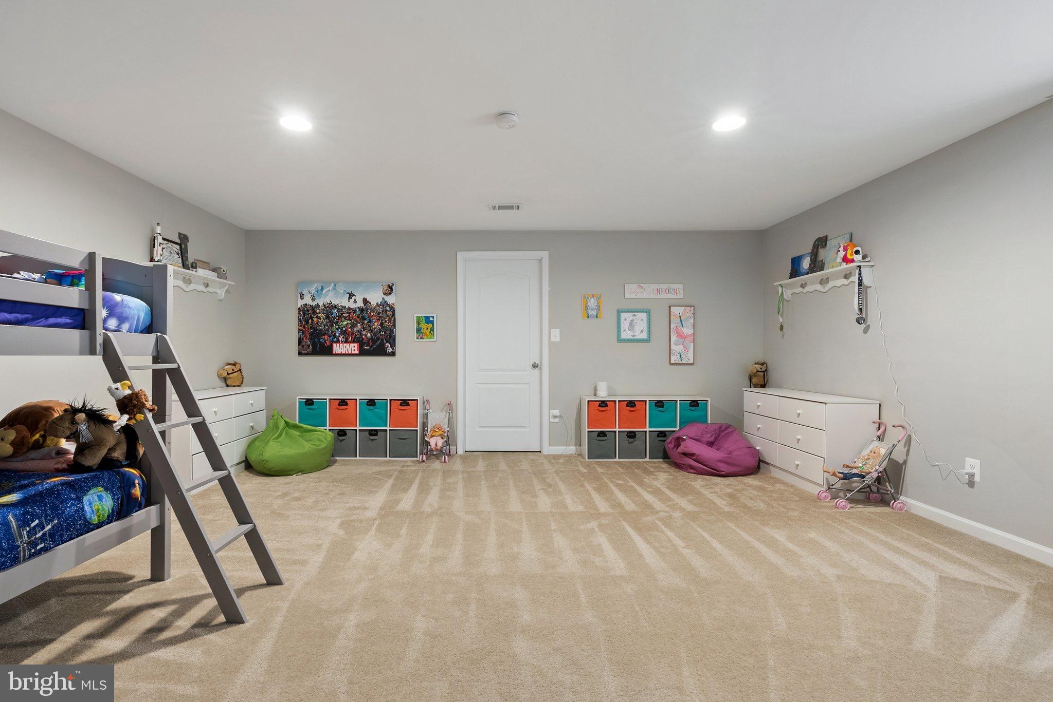 OVERLOOK AT RIVERSIDE - Residential