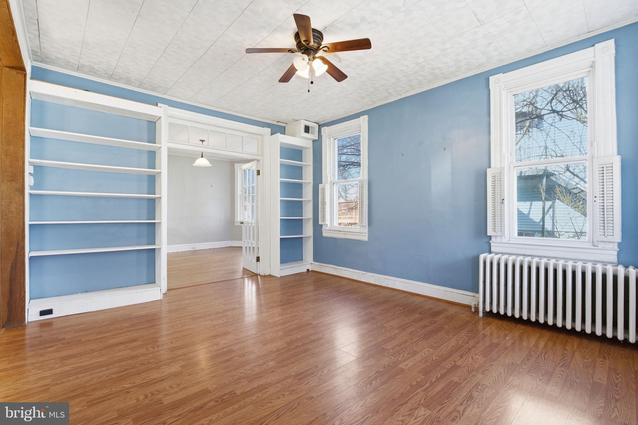 LAURAVILLE HISTORIC DISTRICT - Residential