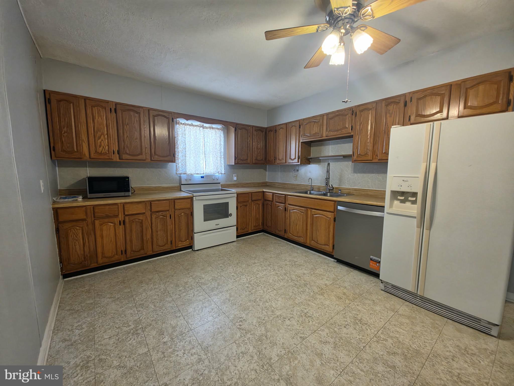 1457 OAK PARK ROAD