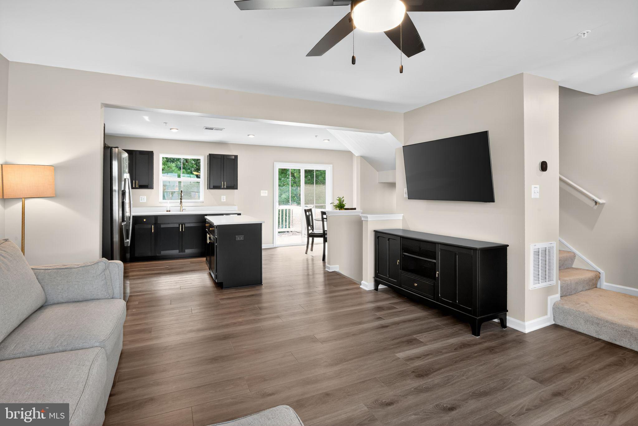 HERON POINT - Residential