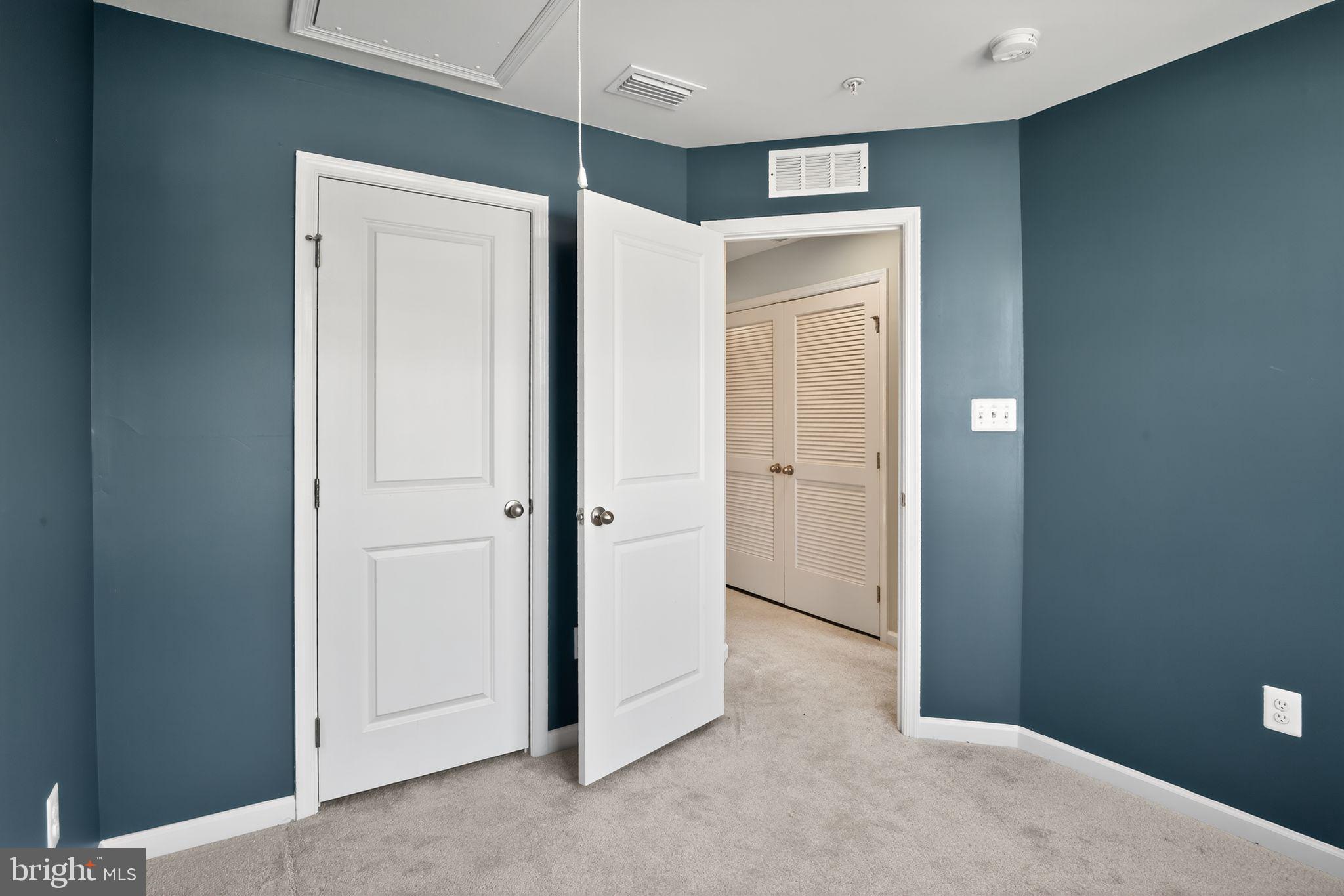 HERON POINT - Residential