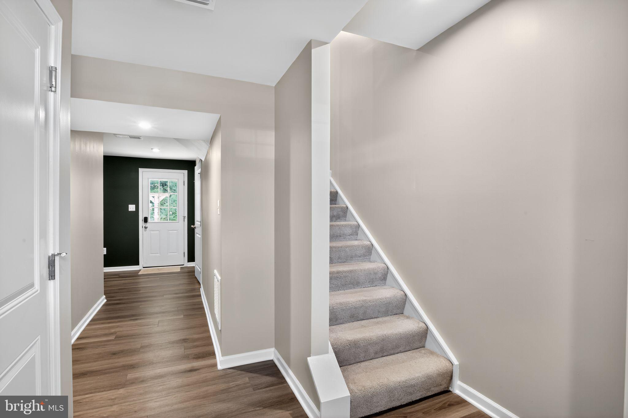 600 RED BILL LN