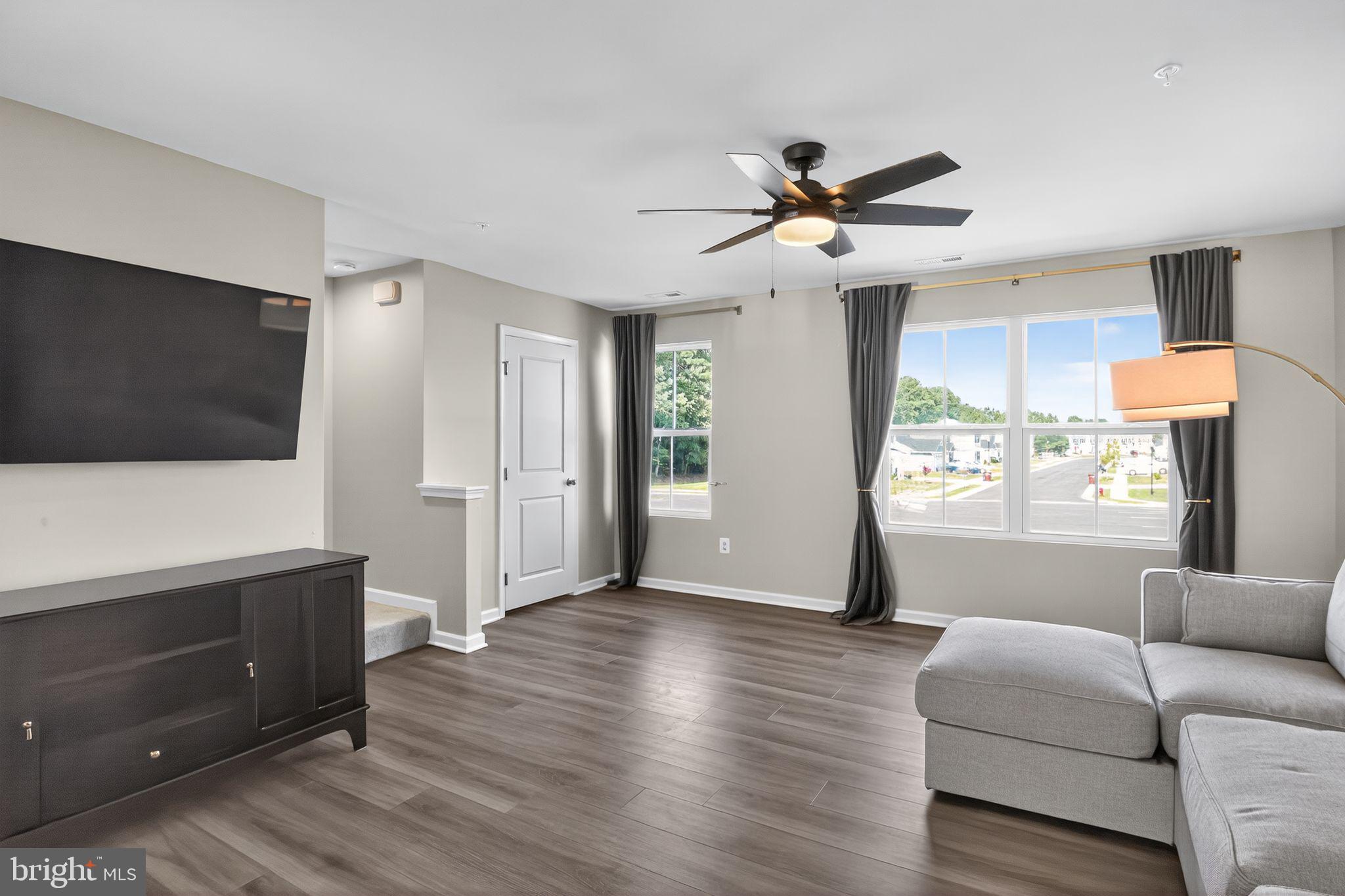 HERON POINT - Residential