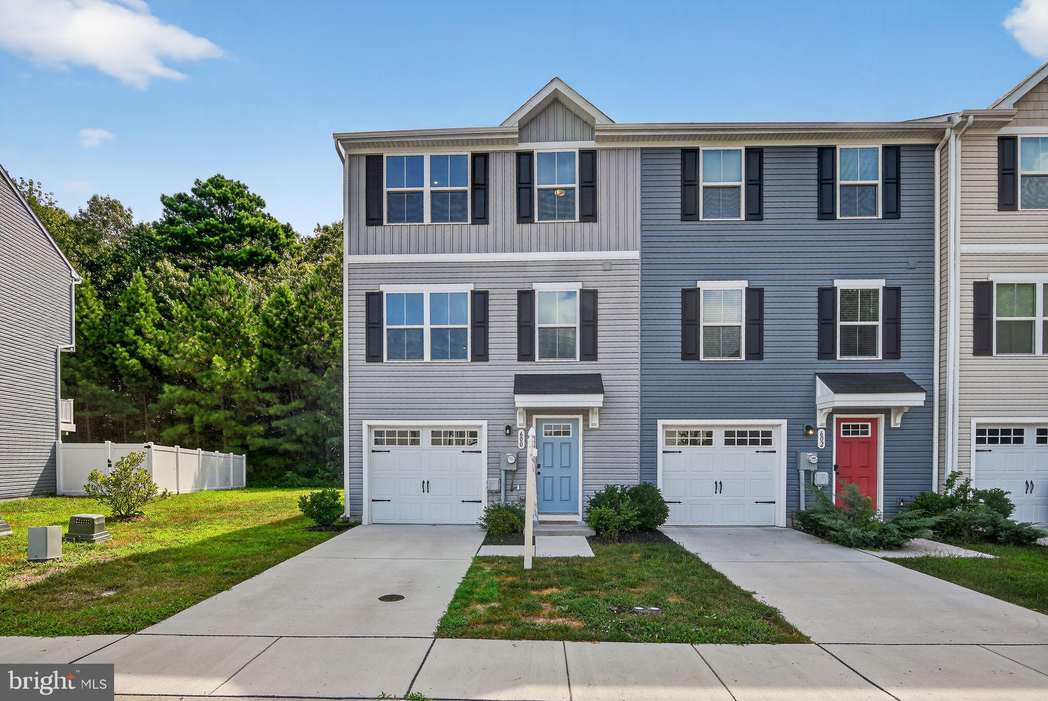 600 RED BILL LN