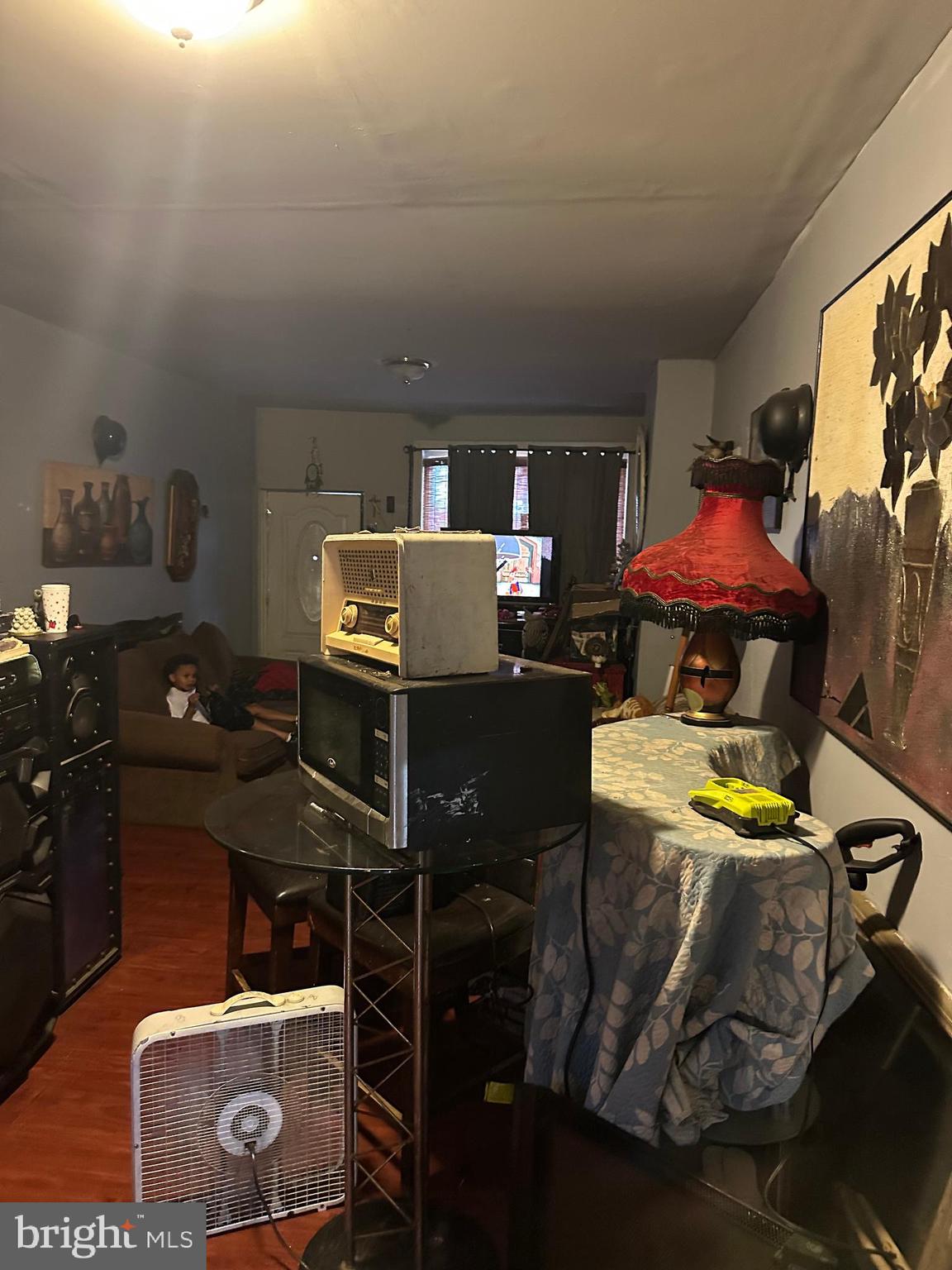 KENSINGTON - Residential