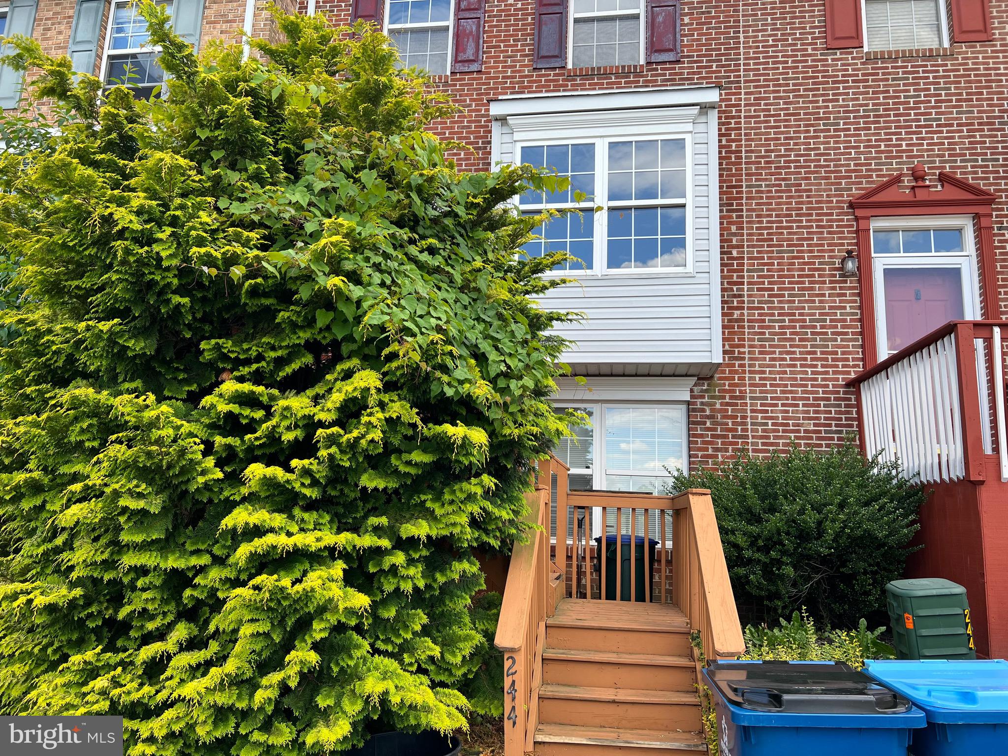 NONAVAILABLE - Residential Lease