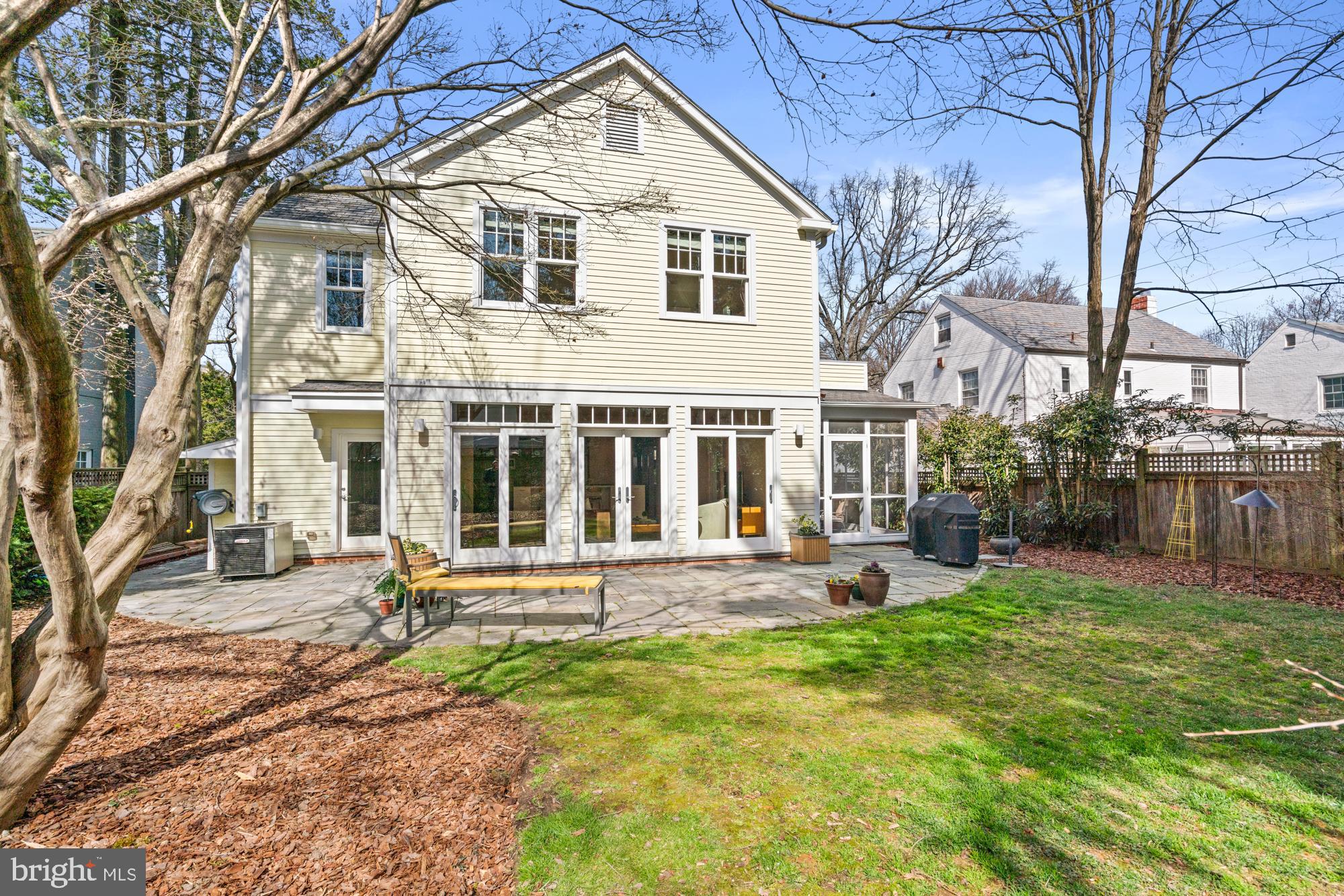 CHEVY CHASE VILLAGE - Residential