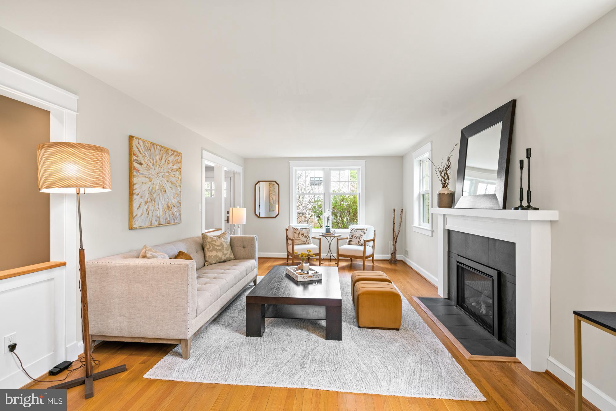 CHEVY CHASE VILLAGE - Residential