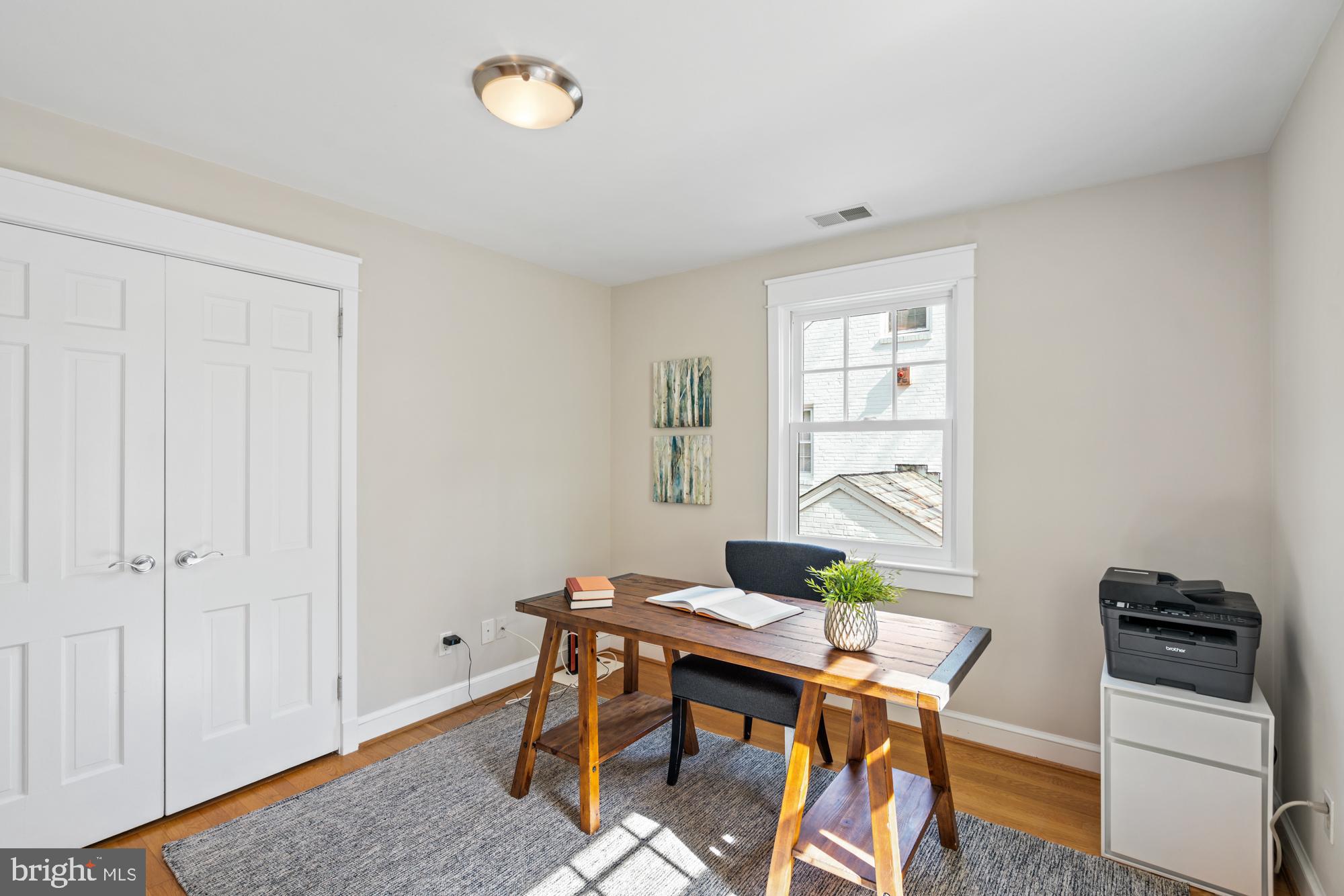 CHEVY CHASE VILLAGE - Residential