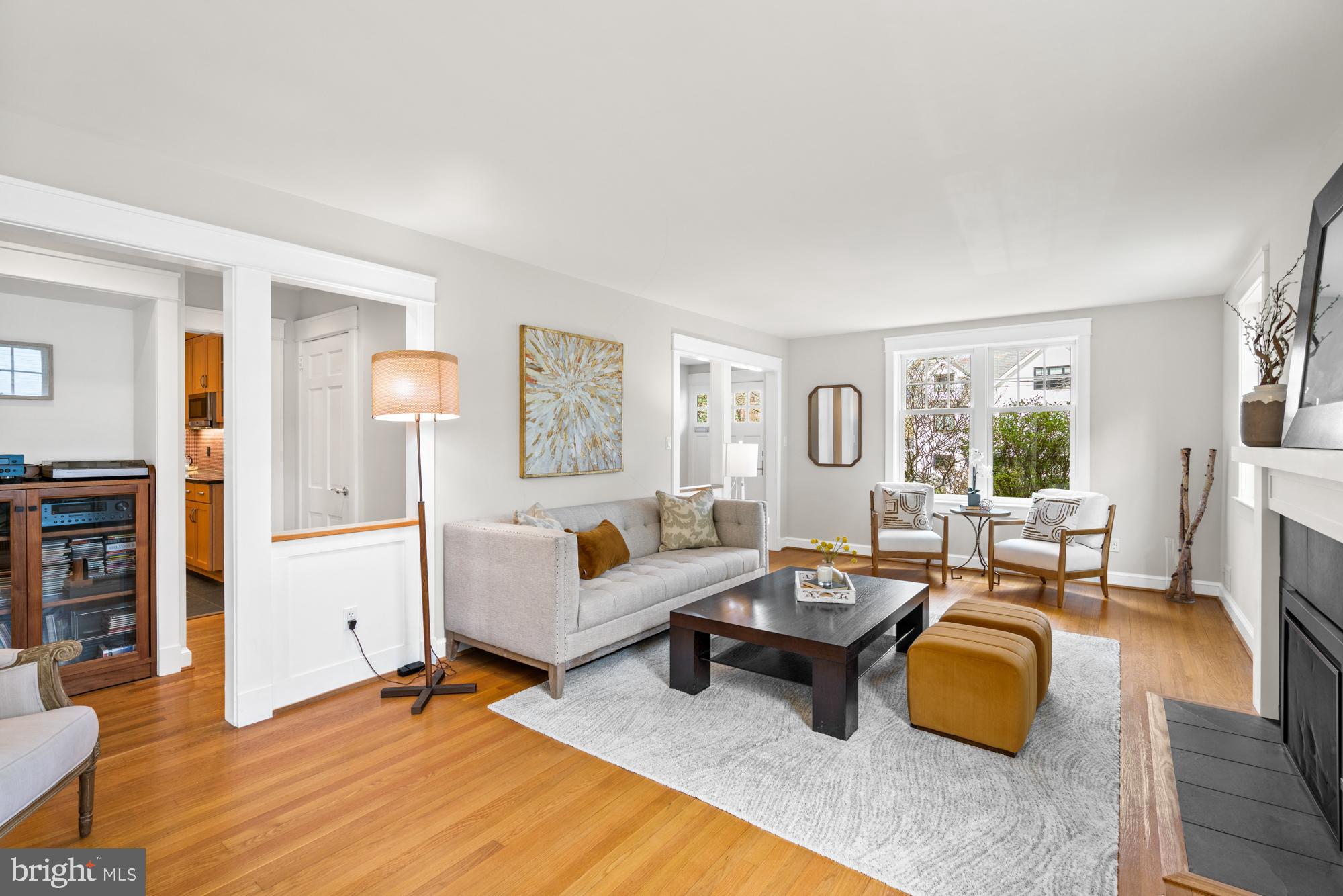 CHEVY CHASE VILLAGE - Residential