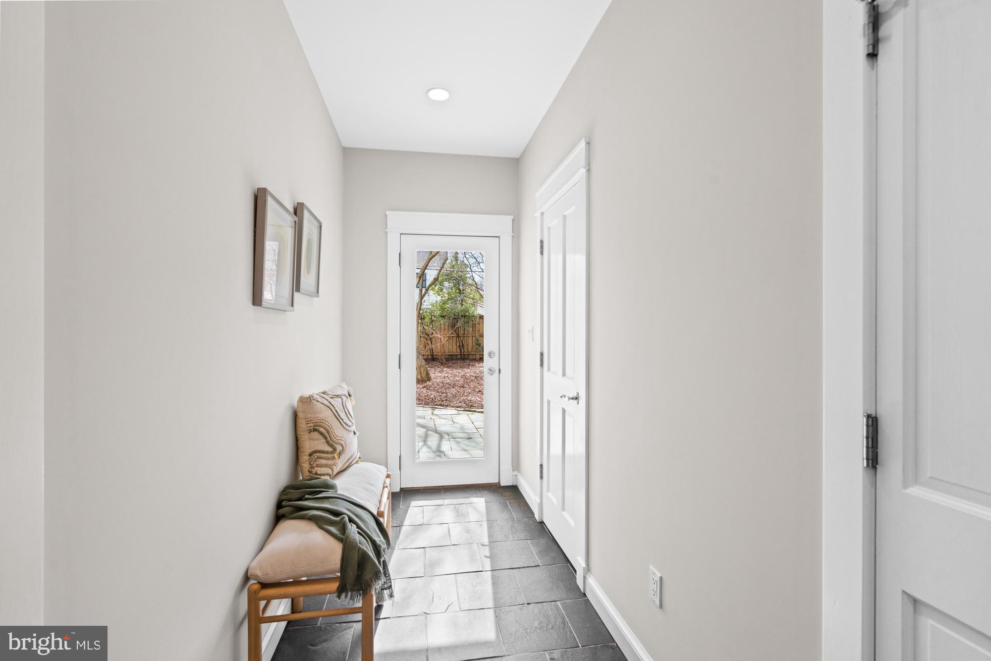 CHEVY CHASE VILLAGE - Residential