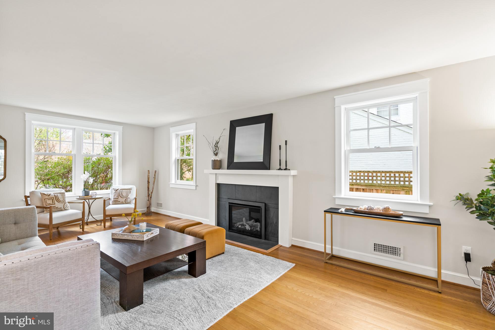 CHEVY CHASE VILLAGE - Residential