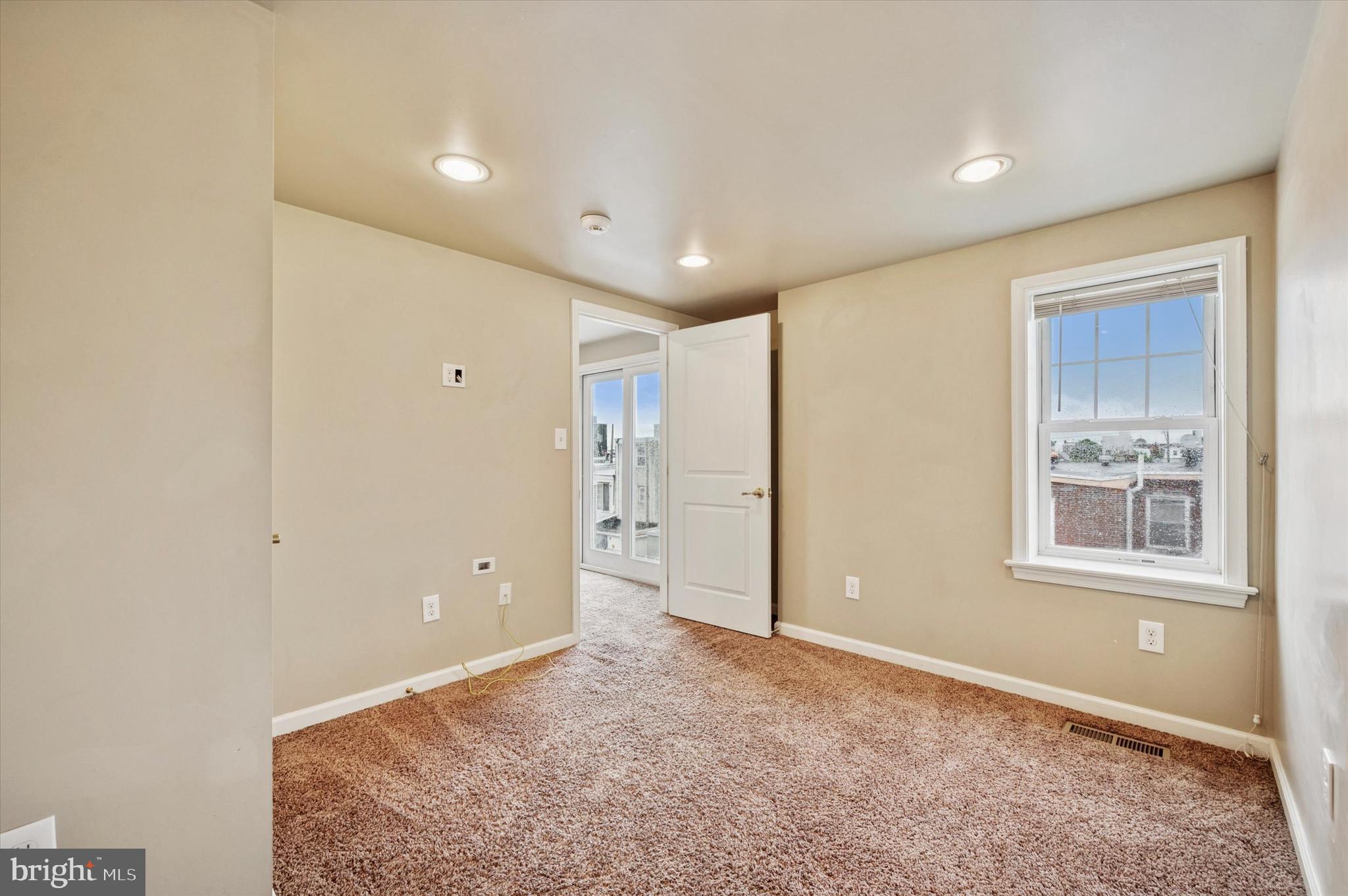 FISHTOWN - Residential Lease