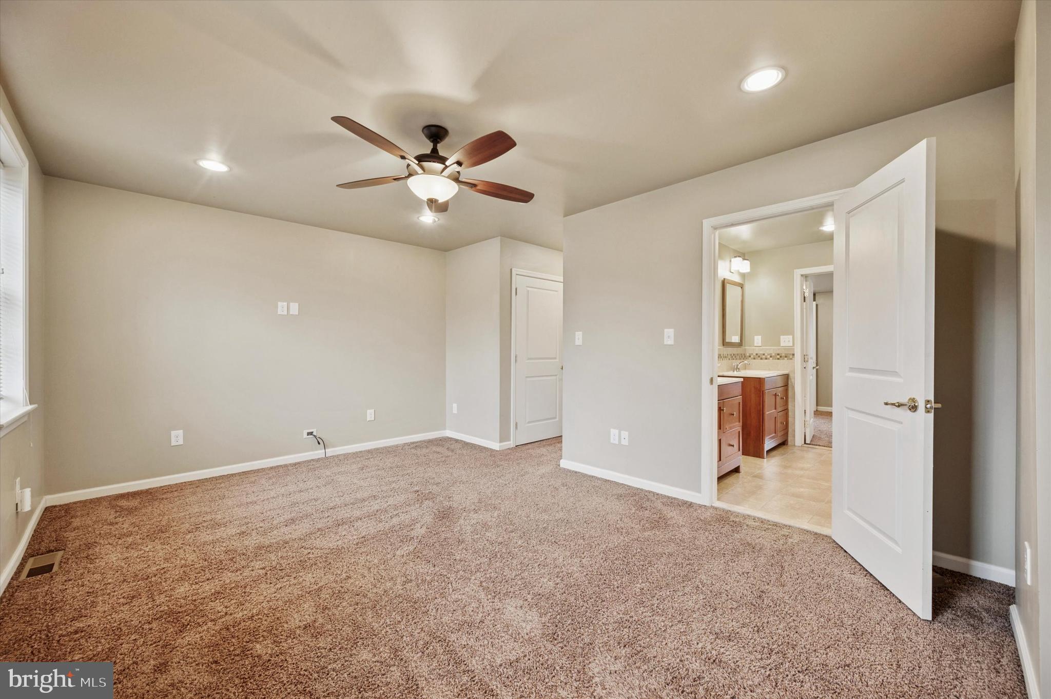 FISHTOWN - Residential Lease