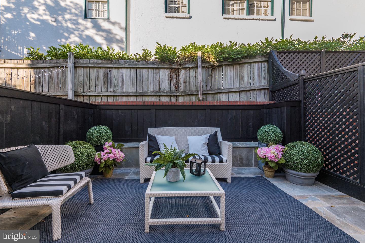 GEORGETOWN - Residential Lease