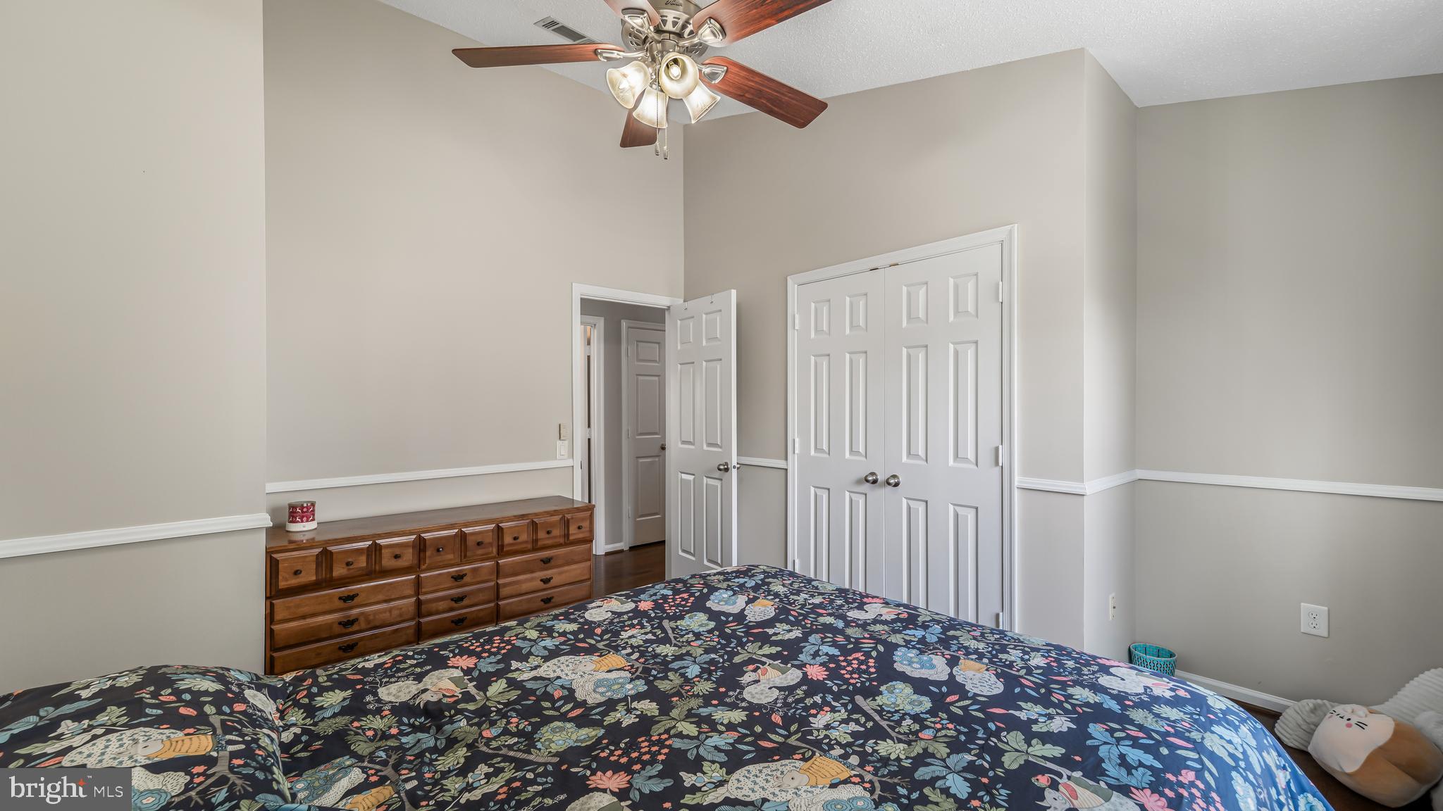 TWIN OAKS FARM - Residential