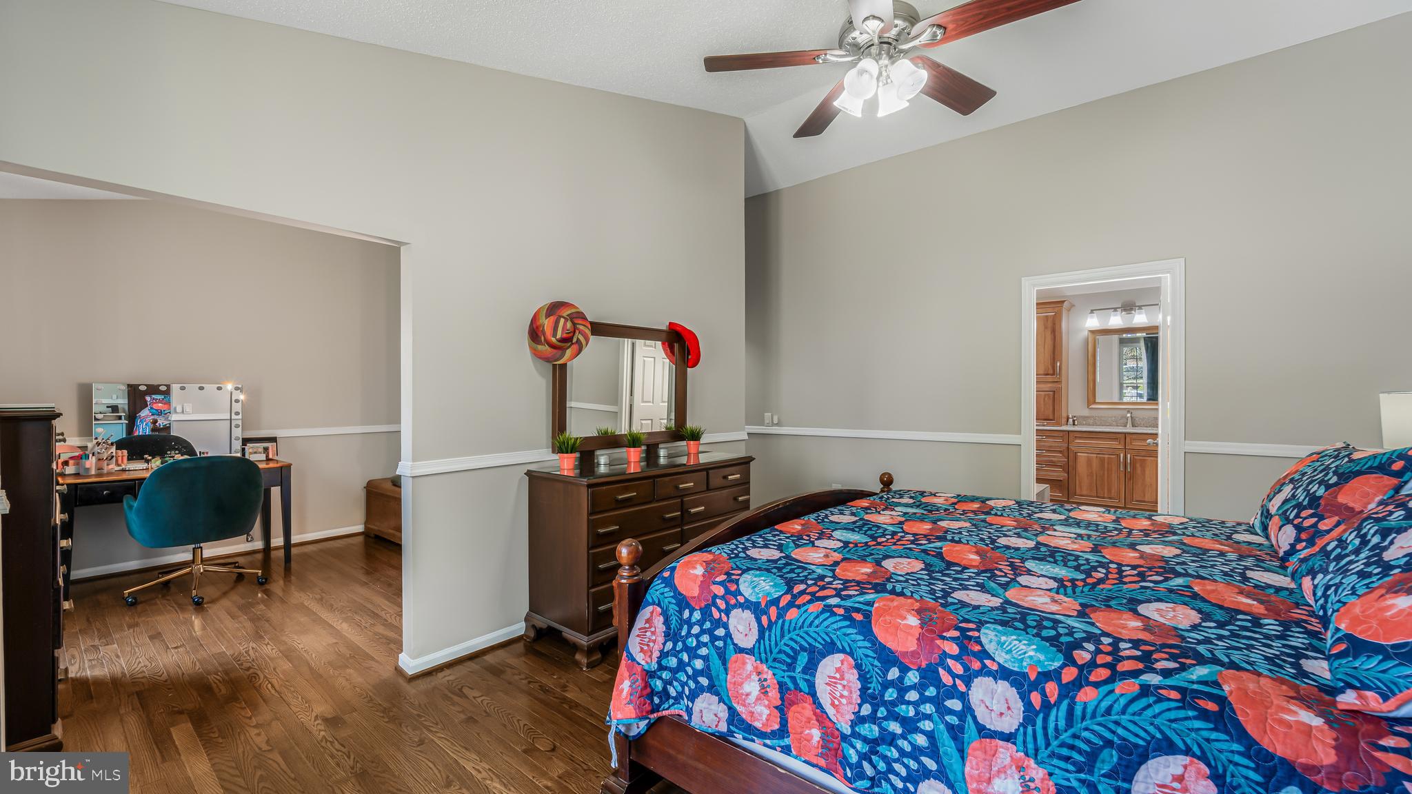 TWIN OAKS FARM - Residential