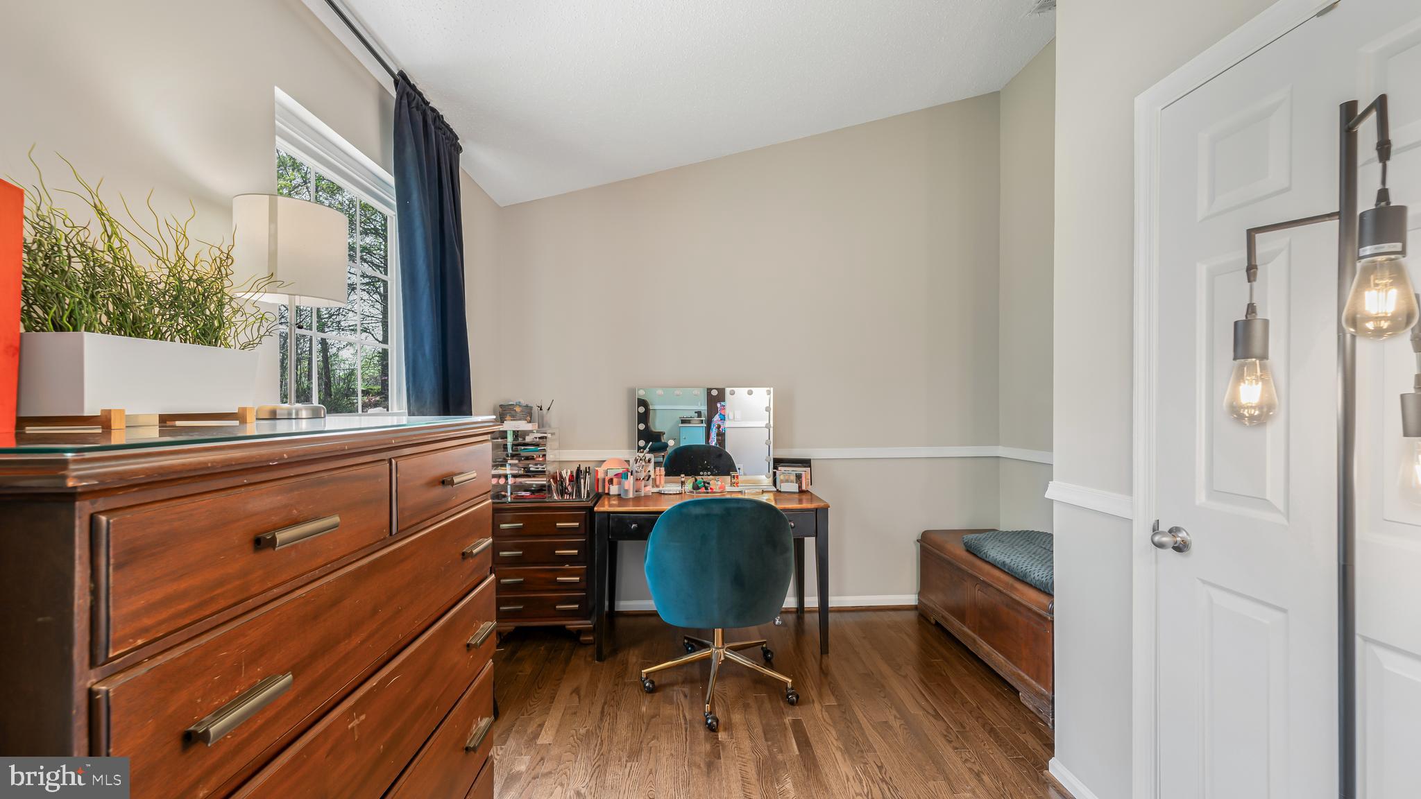 TWIN OAKS FARM - Residential