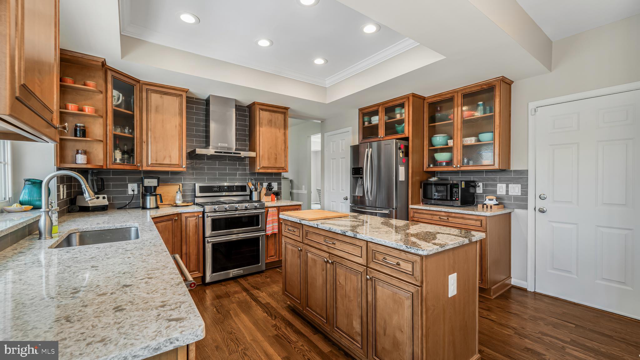 TWIN OAKS FARM - Residential