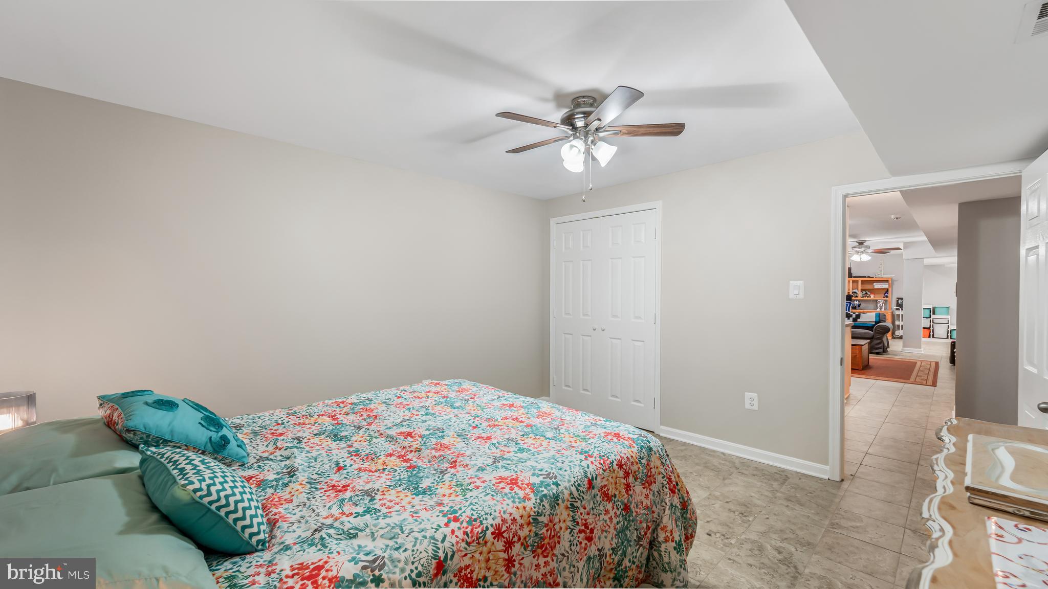 TWIN OAKS FARM - Residential